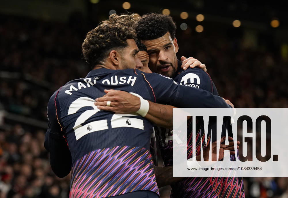 Manchester, England, 10th October 2026. Dominic Solanke of Tottenham Hotspur (R) celebrates after scoring during the Manchester United, ManU vs Tottenham Hotspur Premier League match at Old Trafford, Manchester. Picture credit should read: Andrew Yates Sportimage . SPI_054_AY_MANUTD_SPURS SPI-5058-0054