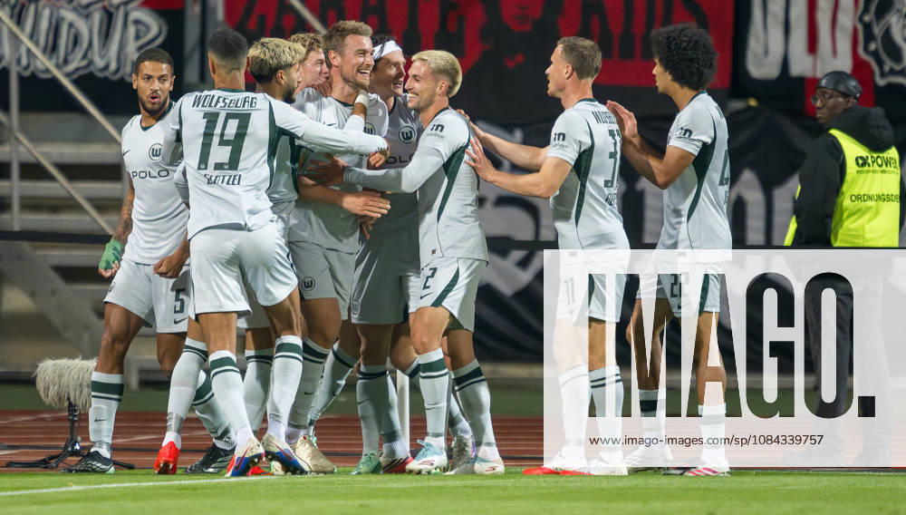 Soccer Season 2026–2027, Matchday 2, Bundesliga, Matchday 7: 1 FC Nuremberg (FCN) vs. VfL Wolfsburg (WOB), Wolves. Sports photo by Zink . DFL regulations prohibit any use of photographs as image sequences and or quasi-video; for editorial use only. Goal celebration, jubilation, joy after a goal; goal, shot on goal for the 0–1 by Hauke Wahl 6, VfL Wolfsburg