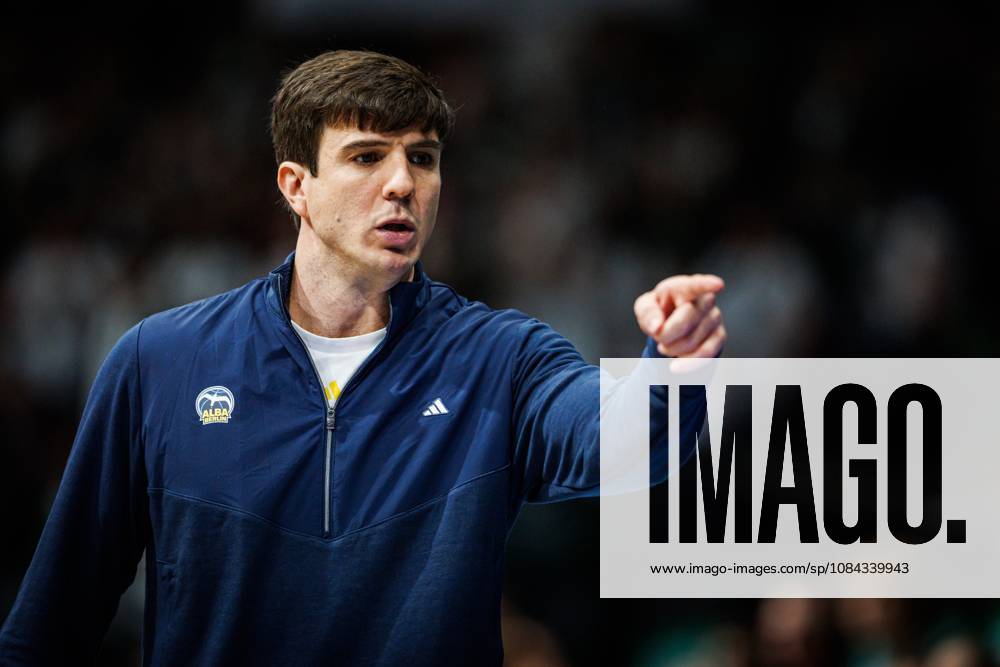 Pedro Calles, head coach of Alba Berlin, on the sidelines; emotions; gestures; body language; facial expressions; cutout image: Vet Concept Gladiators Trier vs. Alba Berlin, basketball, easyCredit BBL, Matchday 5, 2026–2027 season, October 10, 2026, Vet Concept Gladiators Trier vs. Alba Berlin, basketball, easyCredit BBL, Matchday 5, 2026–2027 season