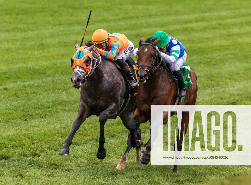 Merlin Monroan (6) ridden by Tyler Gaffalione wins an allowance on QEII GI Day on October 10, 2026. Candice Chavez Eclipse Sportswire CSM Lexington USA - ZUMAcs17 20261010_faf_cs17_008