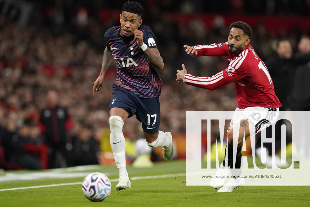 Manchester, England, 10th October 2026. Savio of Tottenham Hotspur (L) is challenged by Matheus Cunha of Manchester United, ManU during the Manchester United vs Tottenham Hotspur Premier League match at Old Trafford, Manchester. Picture credit should read: Andrew Yates Sportimage . SPI_060_AY_MANUTD_SPURS SPI-5058-0060