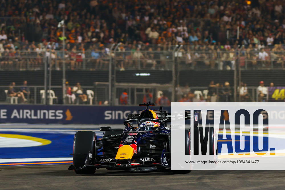 Formula 1 Singapore Grand Prix SINGAPORE - OCTOBER 10: Red Bull s driver Max Verstappen during the Qualifying Session at the Formula One Grand Prix of Singapore, at the Marina Bay Street Circuit in Singapore, on October 10, 2026. Daniel Ceng Anadolu Singapore Singapore. Editorial use only. Please get in touch for any other usage.