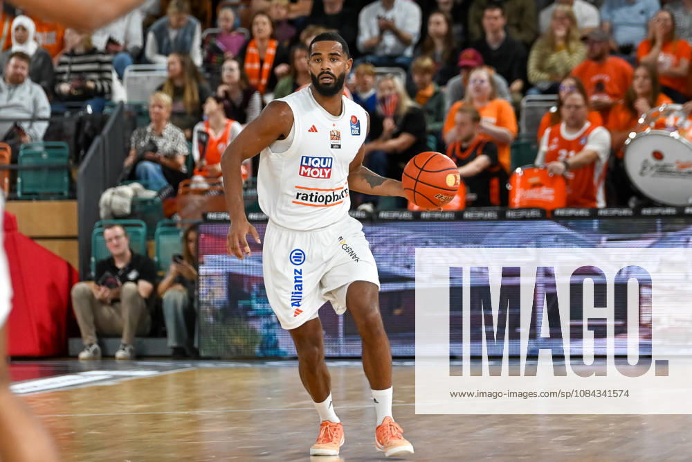 Marvin Heckel, ratiopharm Ulm, 47 on the ball: RASTA Vechta vs. ratiopharm Ulm, easyCredit Basketball Bundesliga, Matchday 5, 2026–2027 season, October 10, 2026, RASTA Vechta vs. ratiopharm Ulm, easyCredit Basketball Bundesliga, Matchday 5, 2026–2027 season, October 10, 2026, Vechta