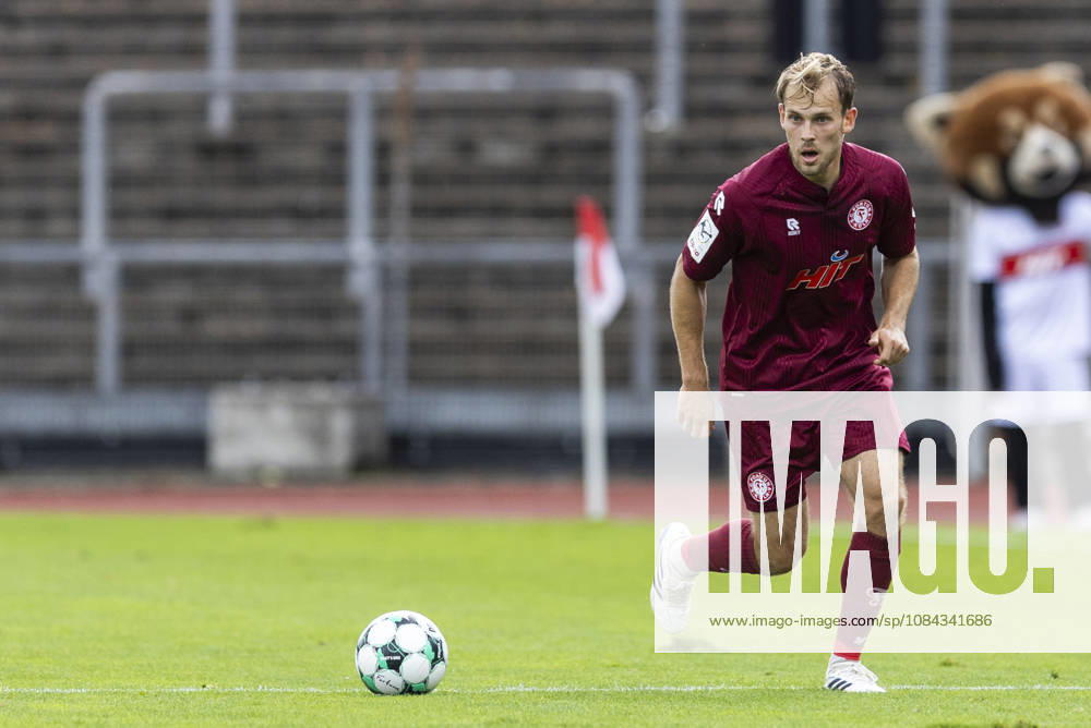 3rd Division, Fortuna Cologne vs. 1. FC Saarbrücken, October 10, 2026, Georg Strauch, Fortuna Cologne, 11; 3rd Division, Fortuna Cologne vs. 1. FC Saarbrücken, Matchday 8, on October 10, 2026, Südstadion, Cologne DFB regulations prohibit any use of photographs as image sequences and or quasi-video