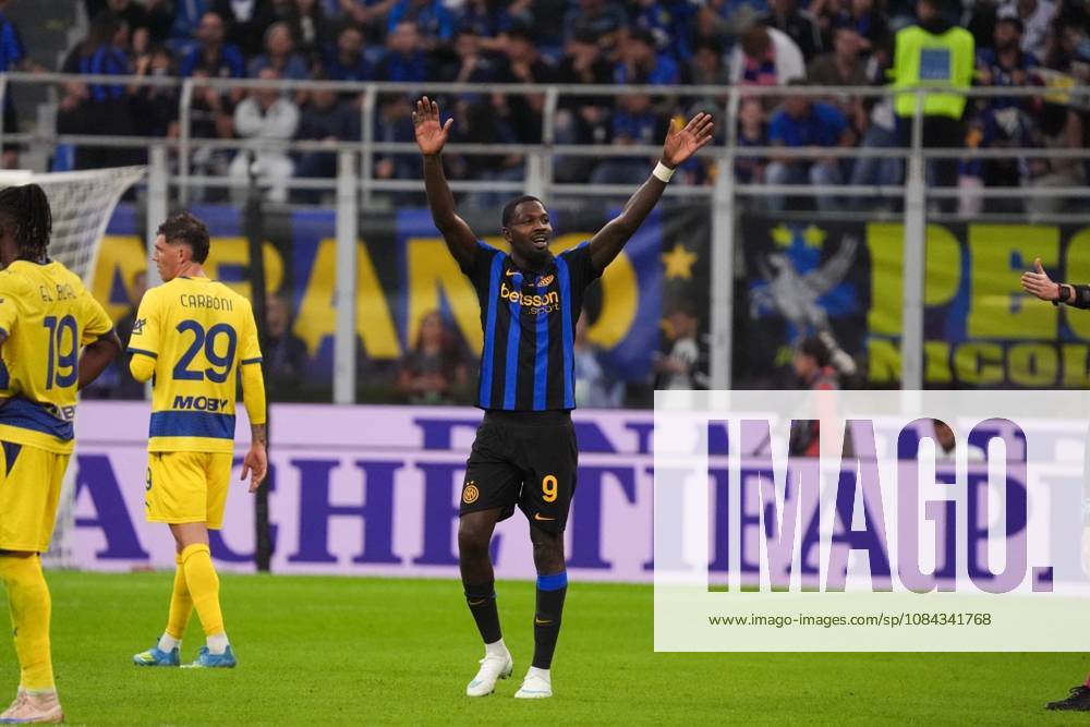 SOCCER - Serie A - Inter - FC Internazionale vs. Parma Calcio Photo by IPA ABACAPRESS.COM89514915 - During the Italian Serie A soccer match between FC Internazionale and Parma Calcio 1913 at the Giuseppe Meazza Stadium in Milan on October 10, 2026. Milan Italy