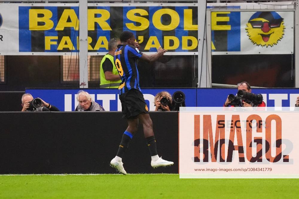 SOCCER - Serie A - Inter - FC Internazionale vs. Parma Calcio Photo by IPA ABACAPRESS.COM89514921 - During the Italian Serie A soccer match between FC Internazionale and Parma Calcio 1913 at the Giuseppe Meazza Stadium in Milan on October 10, 2026. Milan Italy