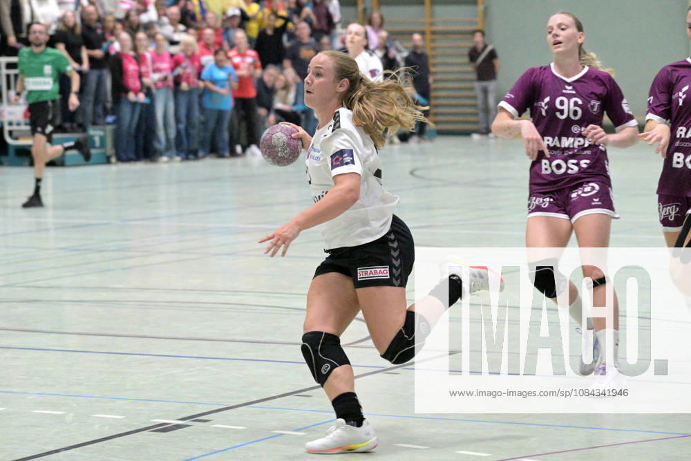 Zoe Sprenger of SCM Ramnicu Valcea, 19, taking a shot during TusSies Metzingen vs. SCM Ramnicu Valcea, Handball, EHF, Europa League Qualification Second Leg, 2026–2027 Season, October 10, 2026, TusSies Metzingen vs. SCM Ramnicu Valcea, Handball, EHF, European League Qualification Second Leg, 2026–2027 Season, October 10, 2026, Metzingen