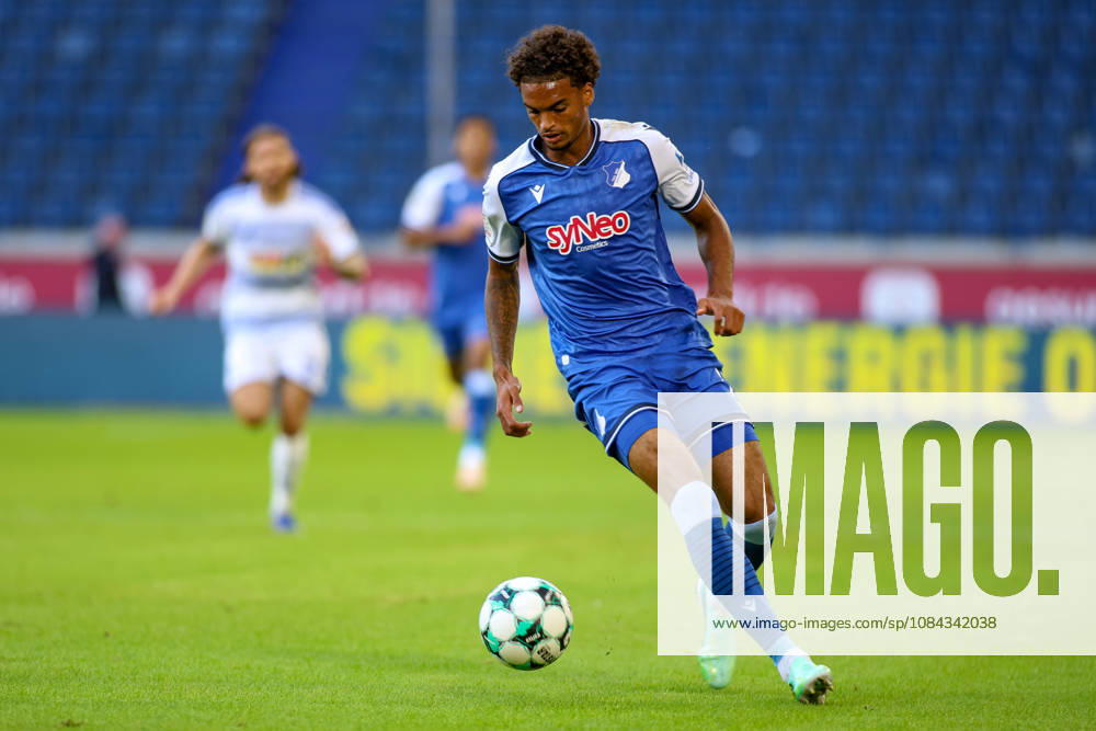Germany, Soccer, Men s, 3rd Division, 2026–2027 Season, MSV Duisburg vs. TSG Hoffenheim II: Jykese Fields of TSG II in action with the ball, individual play