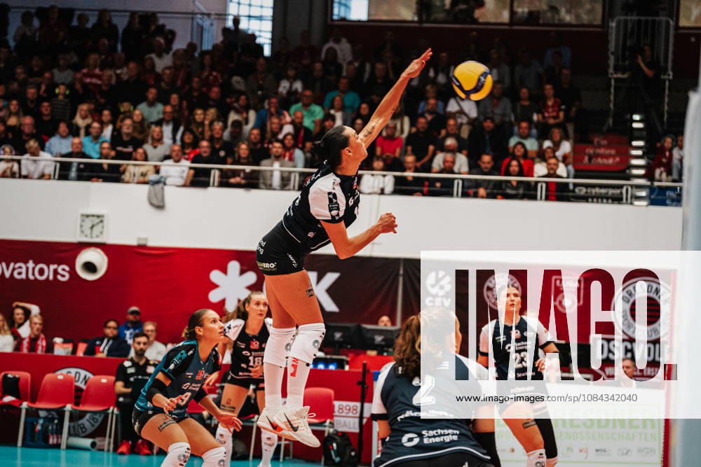 Pictured: Attack by Dresdner SC on October 10, 2026, Dresdner SC vs. Allianz MTV Stuttgart, DEKRA 1 Bundesliga Women, Volleyball, Germany, Dresden, Cyberport Arena
