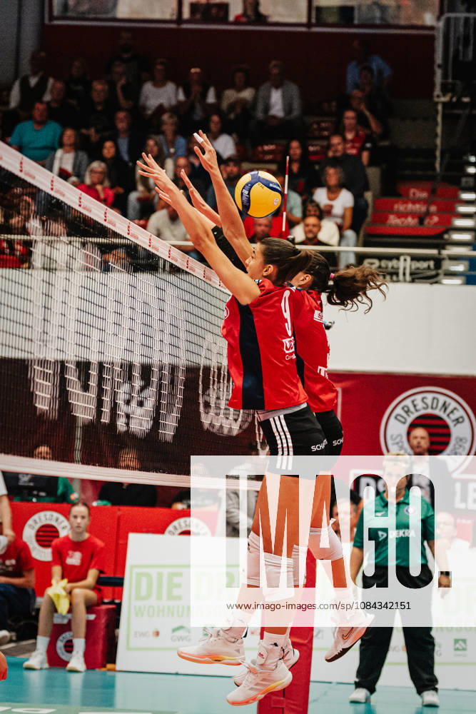 Pictured: Anna Koulberg 9 of MTV Stuttgart attempts to block the ball on October 10, 2026, Dresdner SC Allianz MTV Stuttgart, DEKRA 1 Bundesliga Women, Volleyball, Germany, Dresden, Cyberport Arena