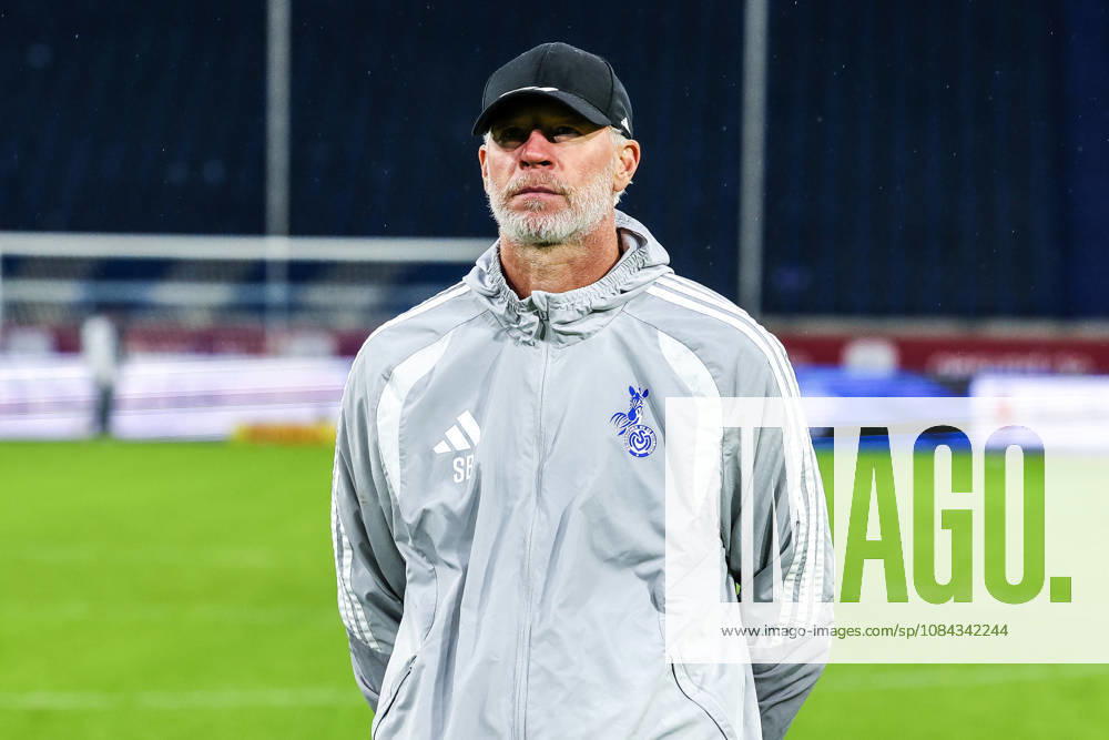 Sports, Soccer, 3rd Division, 2026–2027 Season, Matchday 8: MSV Duisburg vs. TSG 1899 Hoffenheim II, October 10, 2026, Schauinsland Reisen Arena; Sven Beuckert, goalkeeper coach, MSV Duisburg; Duisburg; Schauinsland Reisen Arena; North Rhine-Westphalia; Germany