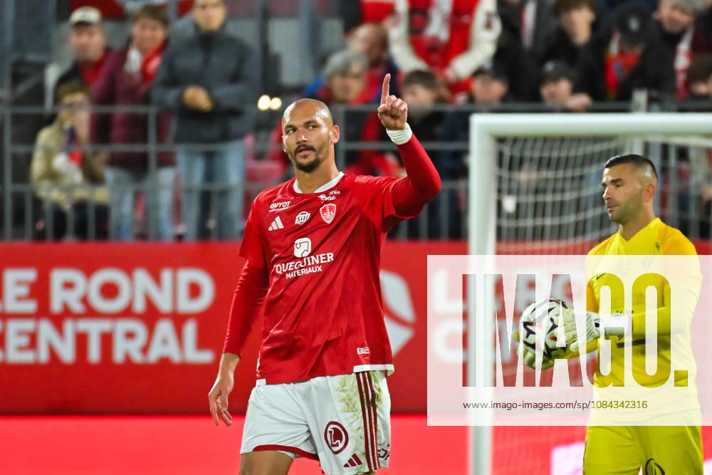 Stade Brestois 29 v Angers SCO - Ligue 1 McDonald s 2026 2027 Anthony LOPES and Ludovic AJORQUE of Brest celebrate after scores during Ligue 1 McDonald s match between Brest and Angers at Stade Francis-Le Ble on October 10, 2026 in Brest, France. Brest France