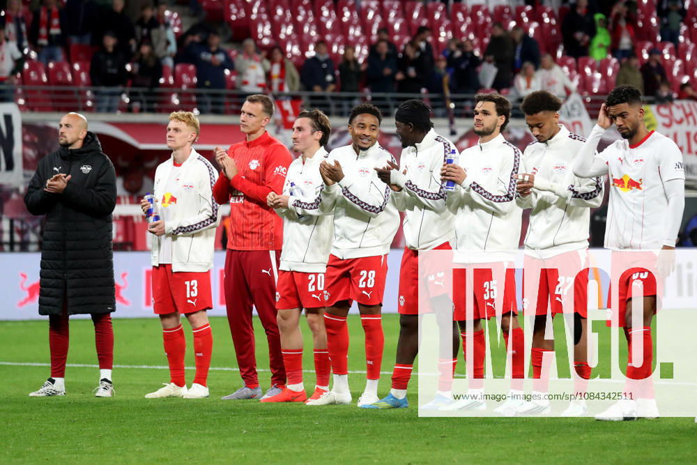Soccer, Bundesliga 1, RB Leipzig vs. Eintracht Frankfurt – Celebration, joy over the victory. DFL and DFB regulations prohibit any use of photographs as image sequences and or quasi-video. Leipzig
