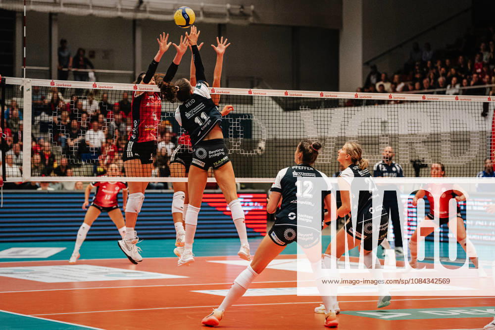 Pictured: Rylen Reid, 11, of Dresdner SC, tries to get the ball over the net. October 10, 2026, Dresdner SC vs. Allianz MTV Stuttgart, DEKRA 1 Bundesliga Women, Volleyball, Germany, Dresden, Cyberport Arena