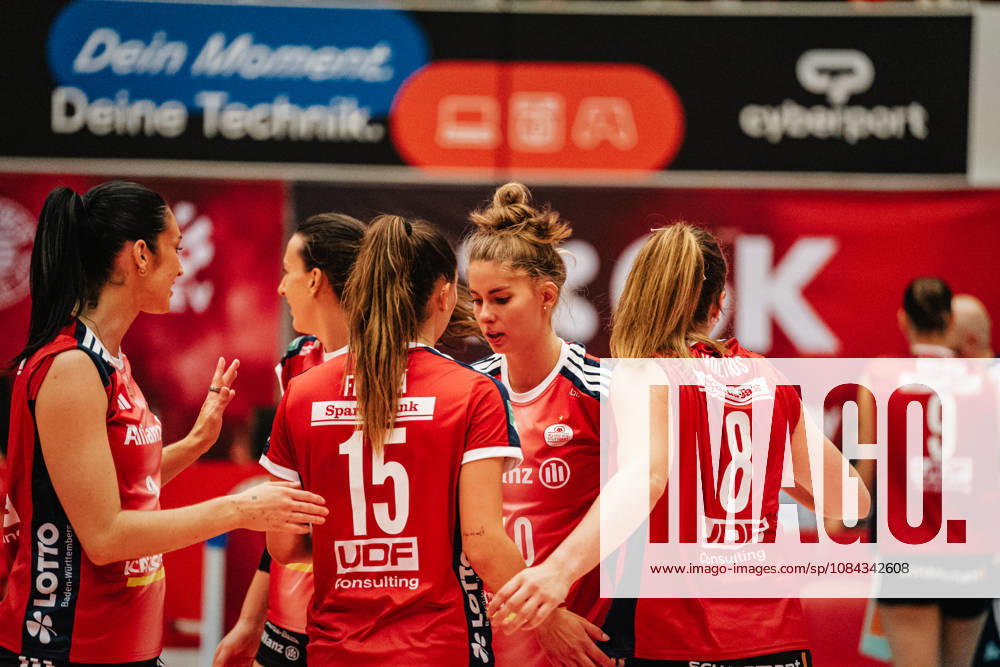 Pictured: Karolina FriÄ u008Dova 15, MTV Stuttgart, Pia Kästner 10, MTV Stuttgart, and Eleanor Holthaus 8, MTV Stuttgart 10 10 2026, Dresdner SC Allianz MTV Stuttgart, DEKRA 1st Bundesliga Women, Volleyball, Germany, Dresden, Cyberport Arena