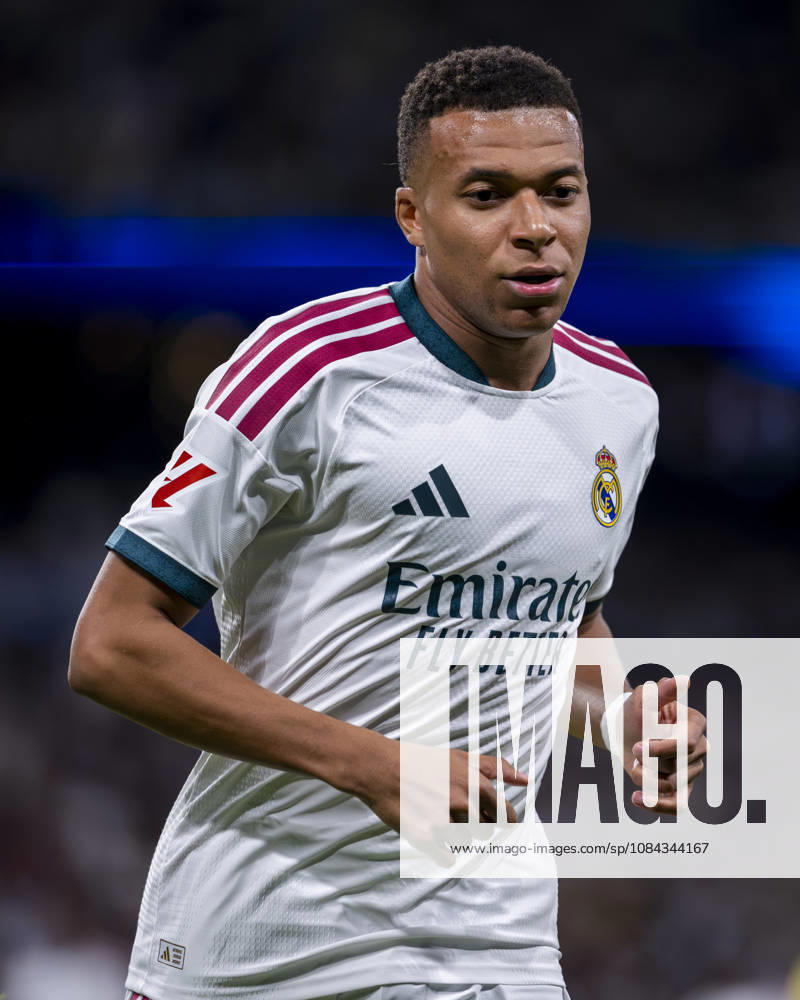 Real Madrid CF v Villarreal CF - LaLiga EA Sports 2026 27 Kylian Mbappe of Real Madrid CF is seen during the LaLiga EA Sports football match between Real Madrid CF and Villarreal CF at Estadio Bernabeu on October 10, 2026 in Madrid, Spain. Madrid Estadio Bernabeu Madrid Spain