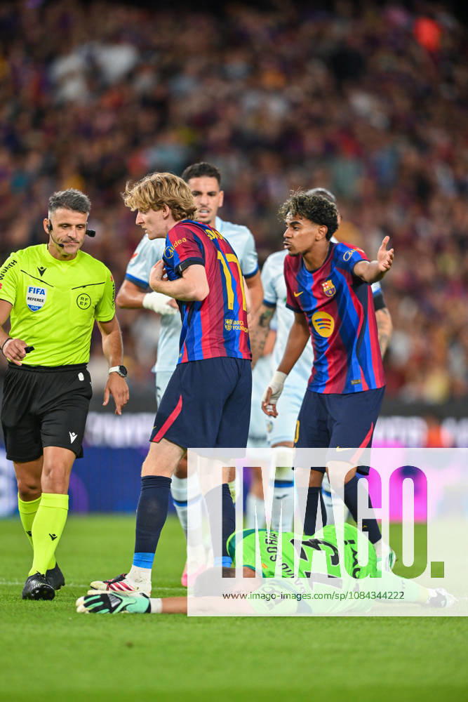 FC Barcelona, Barca v GETAFE CF SPOTIFY CAMP NOU. BARCELONA October 10,2026 FC BARCELONA vs GETAFE CF OCTOBER 10 ,2026 Anthony Gordon (17) of FC Barcelona reacts during the match between FC Barcelona and Getafe CF corresponding to the eighth day of La Liga EA Sports at at Spotify Camp Nou in Barcelona, Spain. Barcelona ESP