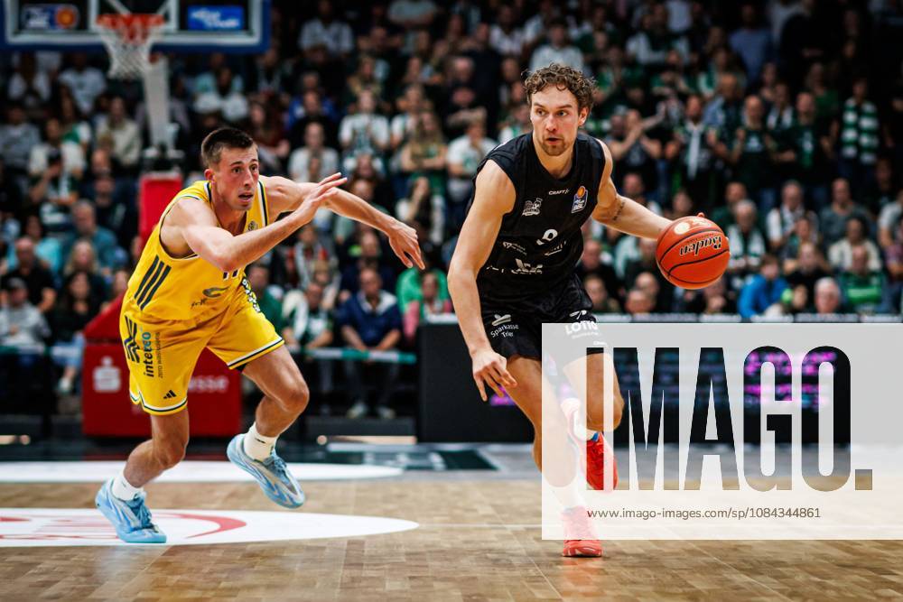 Marco Hollersbacher s Gladiators Trier in a head-to-head matchup with Joe Wieskamp s Alba Berlin, Action: Vet Concept Gladiators Trier vs. Alba Berlin, Basketball, easyCredit BBL, Matchday 5, 2026–2027 Season, October 10, 2026, Vet Concept Gladiators Trier vs. Alba Berlin, Basketball, easyCredit BBL, Matchday 5, 2026–2027 Season
