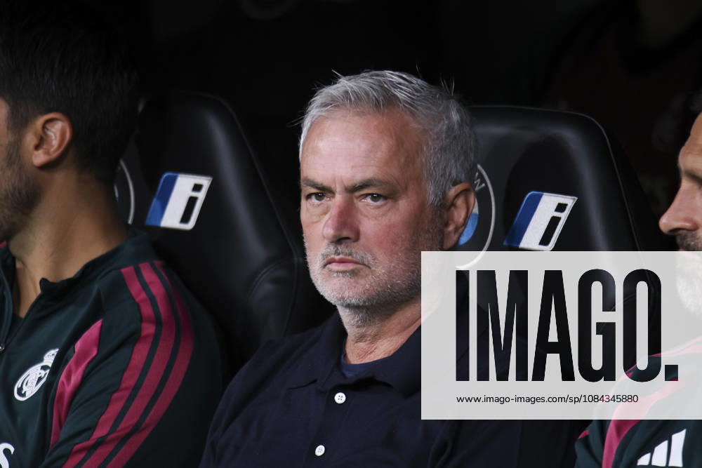 Real Madrid vs. Villarreal, La Liga EA Sports 2026, October 10, 2026, Santiago Bernabéu Stadium, Madrid, Spain Jose Mourinho, coach of Real Madrid, during the La Liga EA Sports match between Real Madrid and Villarreal at Santiago Bernabéu Stadium on October 10, 2026, in Madrid, Spain Madrid Santiago Bernabéu Stadium Madrid Spain