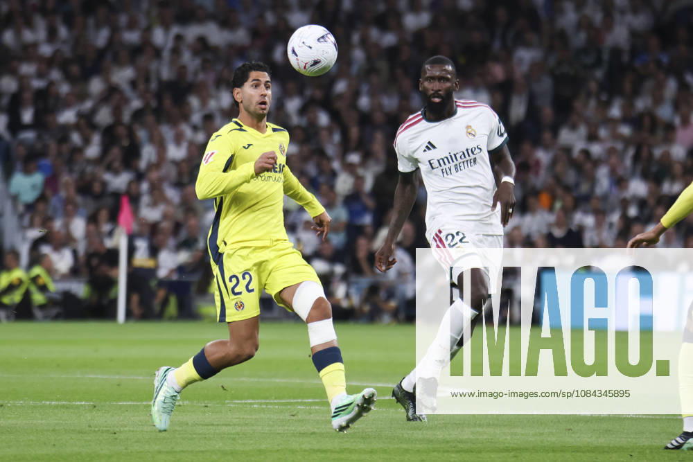 Real Madrid vs. Villarreal, La Liga EA Sports 2026, October 10, 2026, Santiago Bernabéu Stadium, Madrid, Spain Ayoze Pérez of Villarreal is defended by Antonio Rüdiger of Real Madrid during the La Liga EA Sports match between Real Madrid and Villarreal at Santiago Bernabéu Stadium on October 10, 2026, in Madrid, Spain Madrid Santiago Bernabéu Stadium Madrid Spain