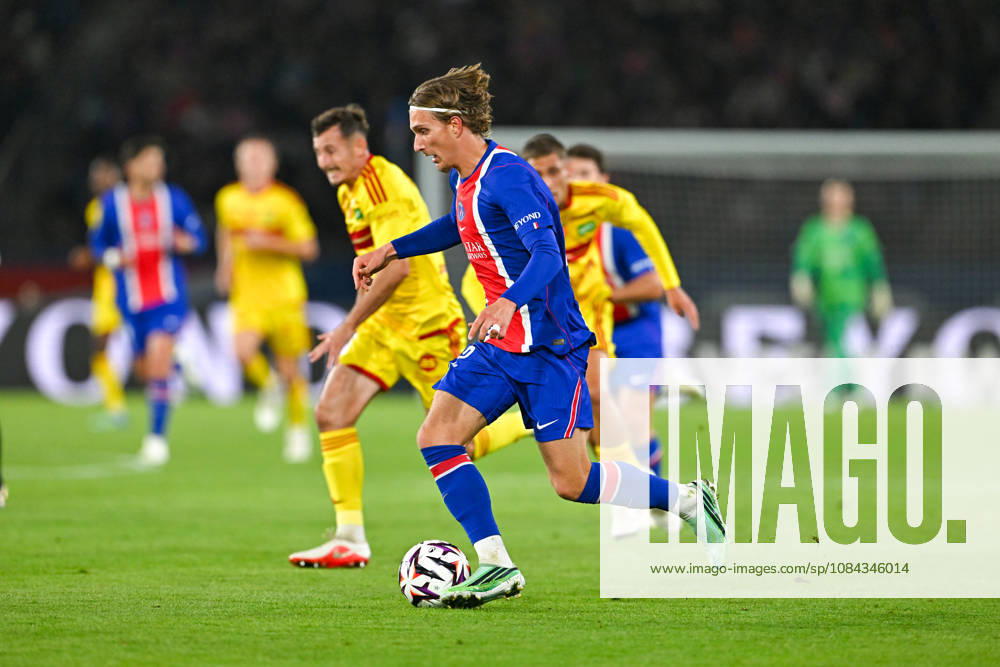 Paris Saint-Germain v Le Mans FC - Ligue 1 McDonald s 2026 2027 Mika GODTS of Paris during Ligue 1 McDonald s match between Paris and Le Mans at Parc des Princes on October 10, 2026 in Paris, France. Paris France