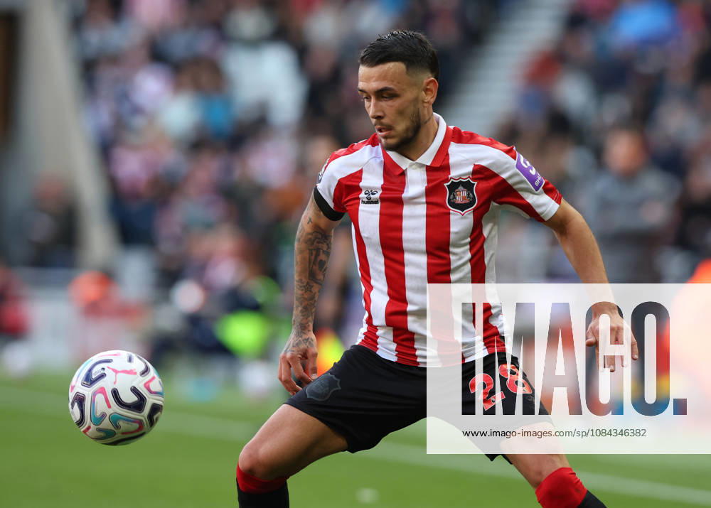 Sunderland, England, 10th October 2026. Enzo Le Fee of Sunderland during the Sunderland vs Brighton and Hove Albion Premier League match at the Stadium Of Light, Sunderland. Picture credit should read: Nigel Roddis Sportimage . SPI_077_NR_SUND_BRIG SPI-5059-0077