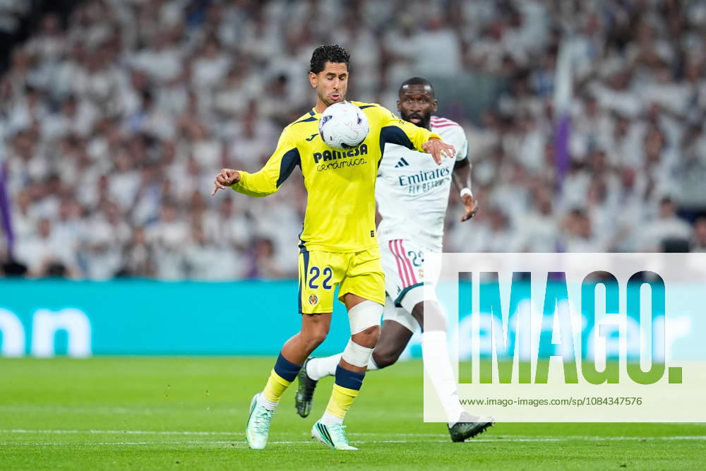 Ayoze Perez of Villarreal CF controls the ball during the Spanish League, LaLiga EA Sports, football match between Real Madrid and Villarreal CF at Bernabeu stadium on October 10, 2026, in Madrid, Spain. Real Madrid V Villarreal CF - LaLiga EA Sports - ZUMAa181 20261010_zaa_a181_175