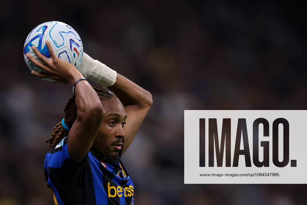FC Internazionale v Parma Calcio 1913 - Serie A - Season 2026-2027 Milan, Italy, 10th October 2026. Djed Spence of FC Internazionale takes a throw in during the FC Internazionale vs Parma Calcio 1913 Serie A match at Giuseppe Meazza, Milan. Picture credit should read: Jonathan Moscrop Milan Stadio Giuseppe Meazza Italy