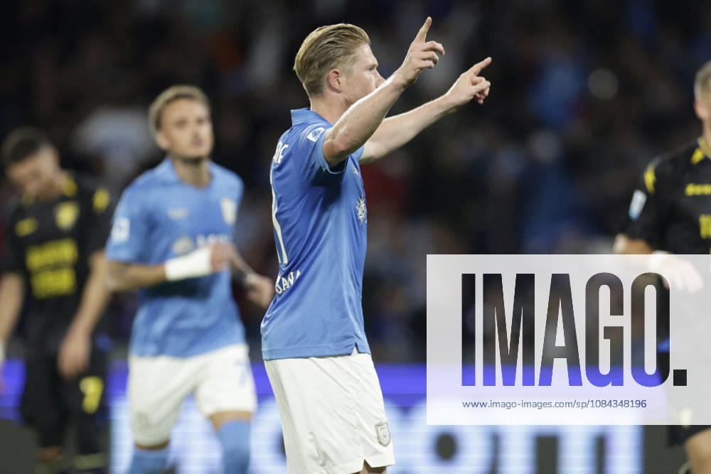 SOCCER - Serie A - SSC Napoli vs. Frosinone Calcio Photo by IPA ABACAPRESS.COM89517627 - Napoli s Belgian midfielder Kevin De Bruyne celebrates after scoring the goal that made the score 1-0 during the Serie A soccer match between SSC Napoli and Frosinone at the Diego Armando Maradona Stadium in Naples, southern Italy, on October 10, 2026. Naples Italy