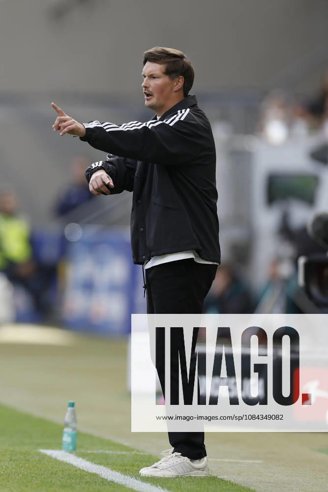 Coach Merlin Polzin of HSV in action during the Bundesliga match between TSG 1899 Hoffenheim and Hamburger SV at the PreZero Arena in Sinsheim, Germany, on October 10, 2026, Sinsheim, Germany, on October 10, 2026. DFB and DFL regulations prohibit any use of photographs as image sequences and or quasi-video,