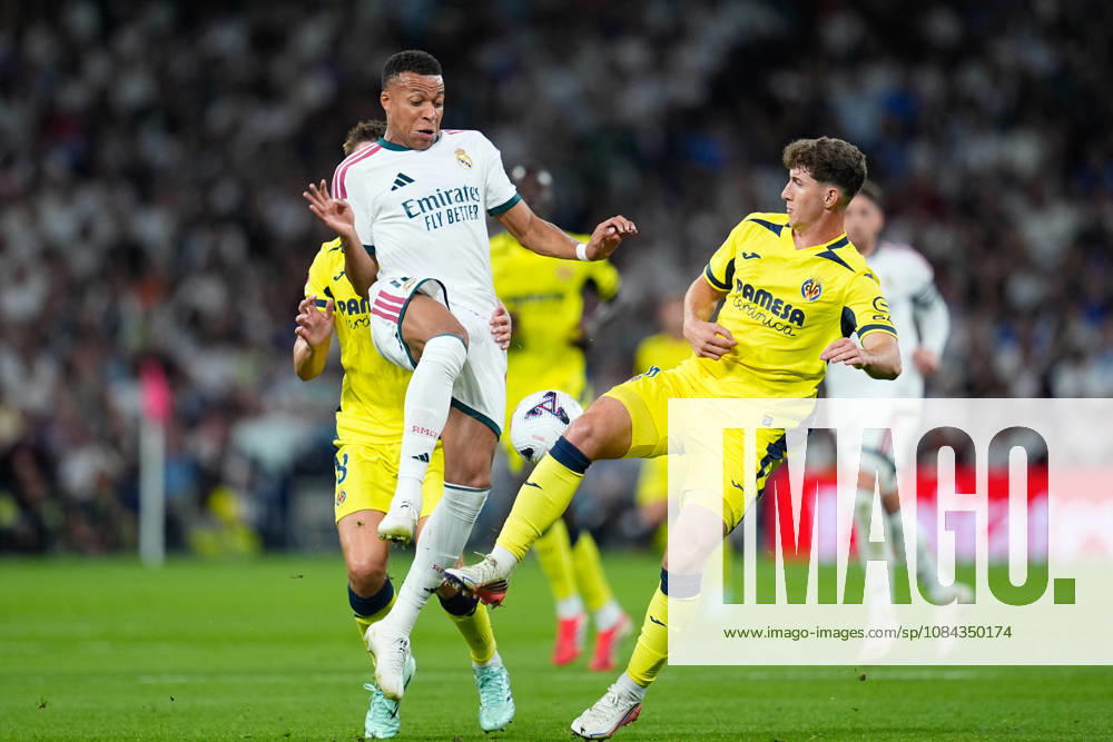 Kylian Mbappe of Real Madrid CF and Pau Navarro of Villarreal CF compete for the ball during the Spanish League, LaLiga EA Sports, football match between Real Madrid and Villarreal CF at Bernabeu stadium on October 10, 2026, in Madrid, Spain. Real Madrid V Villarreal CF - LaLiga EA Sports - ZUMAa181 20261010_zaa_a181_198