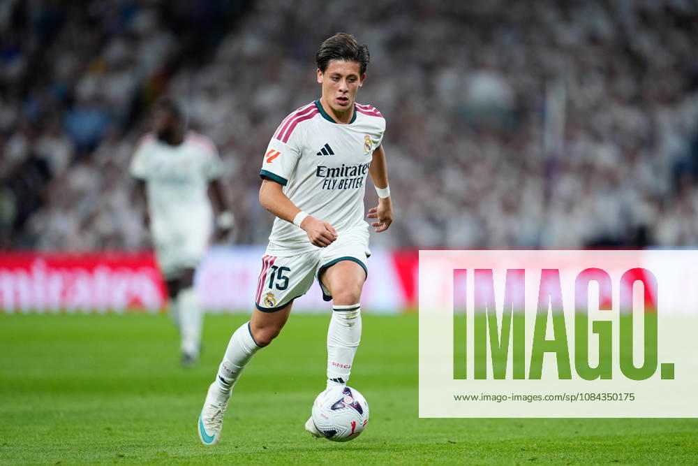 Arda Guler of Real Madrid CF runs with the ball during the Spanish League, LaLiga EA Sports, football match between Real Madrid and Villarreal CF at Bernabeu stadium on October 10, 2026, in Madrid, Spain. Real Madrid V Villarreal CF - LaLiga EA Sports - ZUMAa181 20261010_zaa_a181_199