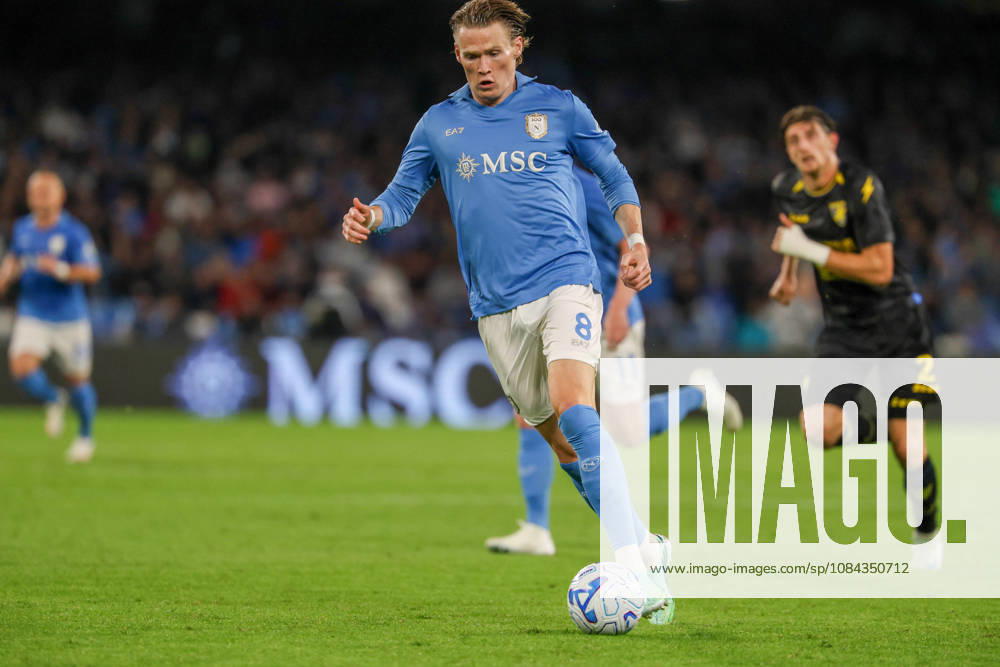 Scott McTominay of SSC Napoli during the 2026 27 Serie A match between SSC Napoli and FC Frosinone, played on October 10, 2026, at the Stadio Diego Armando Maradona in Naples Napoli ITALIA - ZUMAs236 20261010_aap_s236_084