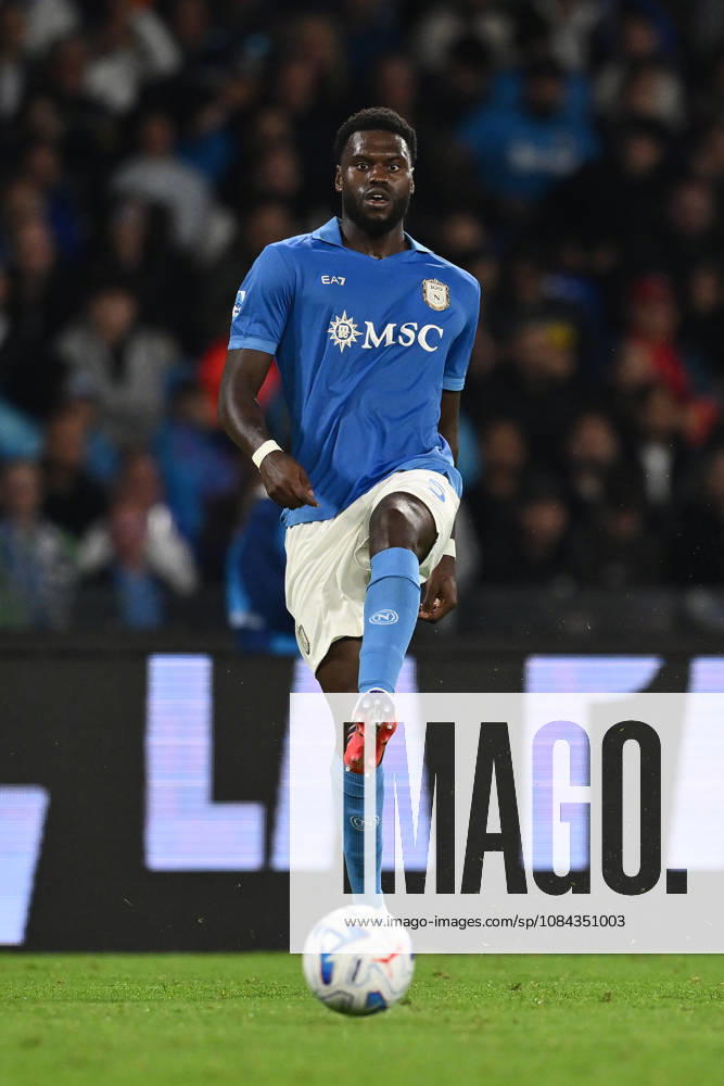 10th October 2026; Stadio Diego Armando Maradona, Naples, Italy; Italian Serie A Football, Napoli versus Frosinone; Benoit Badiashile of Napoli passes the ball DomenicoxCippitelli