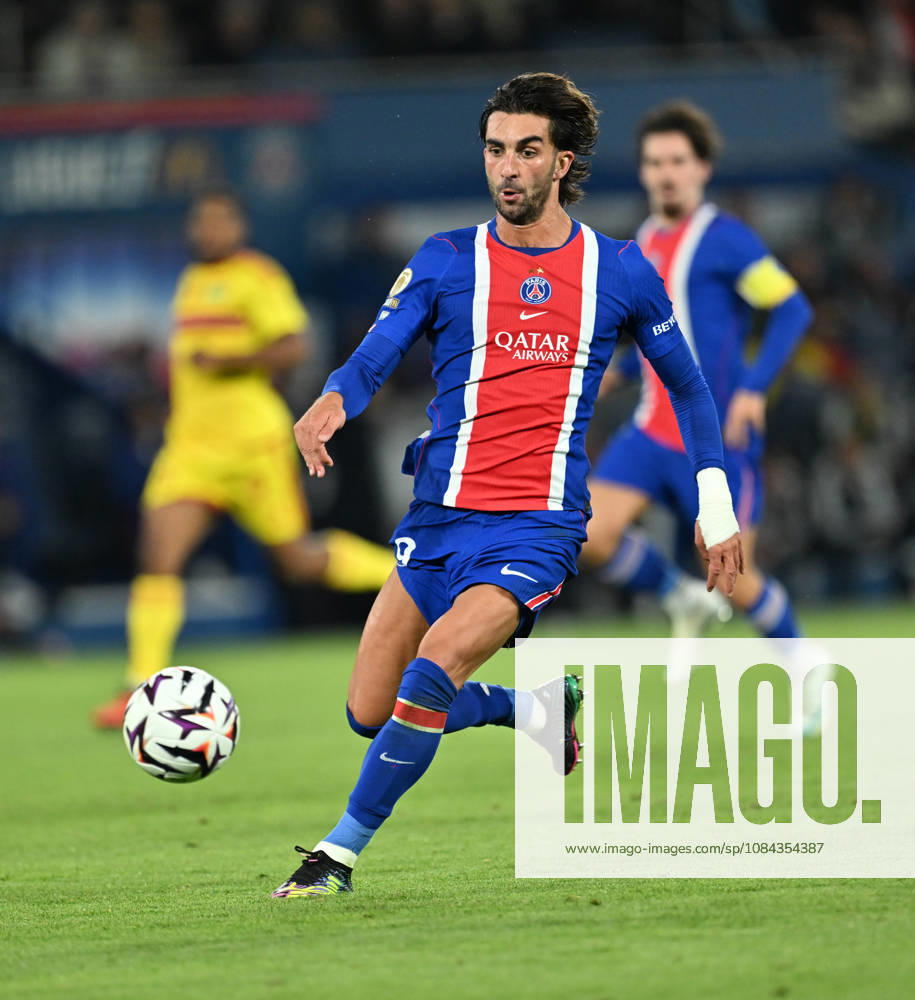 PSG v Le Mans FC - French Ligue 1 PARIS, FRANCE - OCTOBER 10: Ferran Torres of Paris Saint - Germain in action during the French Ligue 1 (L1) soccer match between Paris Saint-Germain (PSG) and Le Mans FC at Parc des Princes stadium in Paris, France on October 10, 2026. Mustafa Yalcin Anadolu Paris France. Editorial use only. Please get in touch for any other usage.