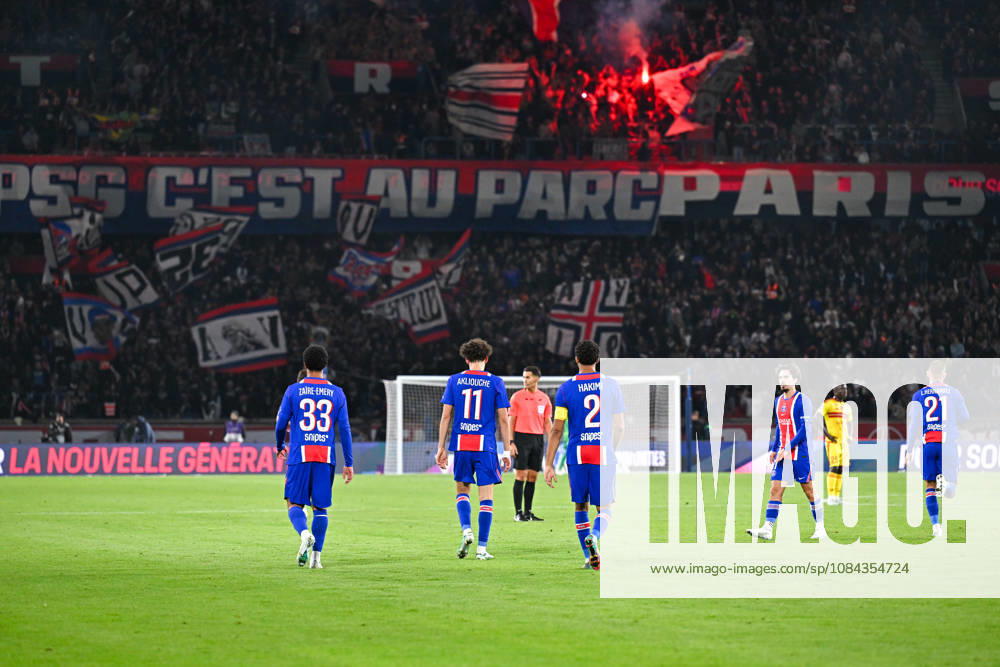 Paris Saint-Germain v Le Mans FC - Ligue 1 McDonald s 2026 2027 Warren ZAIRE-EMERY of Paris Saint-Germain, Achraf HAKIMI of Paris Saint-Germain and Maghnes AKLIOUCHE of Paris Saint-Germain celebrate after scores during Ligue 1 McDonald s match between Paris and Le Mans at Parc des Princes on October 10, 2026 in Paris, France. Paris France