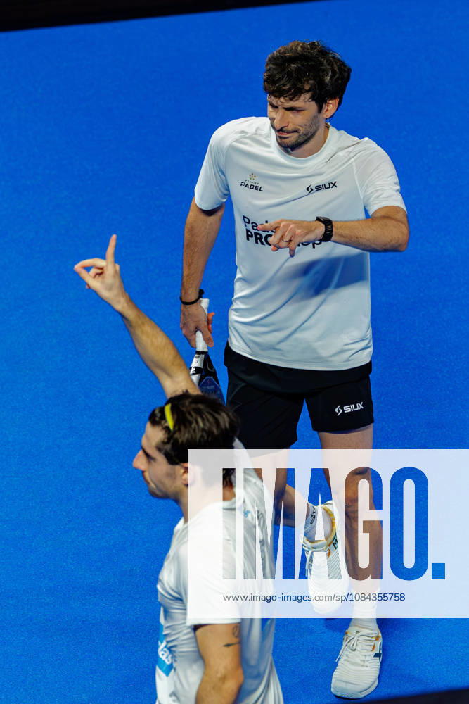 DÜSSELDORF, GERMANY - 10 OCTOBER 2026: Image shows the celebration of Jon Sanz (ESP) and Franco Stupaczuk (ARG) during CUPRA Germany Premier Padel P2 2026 Day 7: Semifinals at CASTELLO Düsseldorf on 10 10 2026 in Düsseldorf, Germany. Germany
