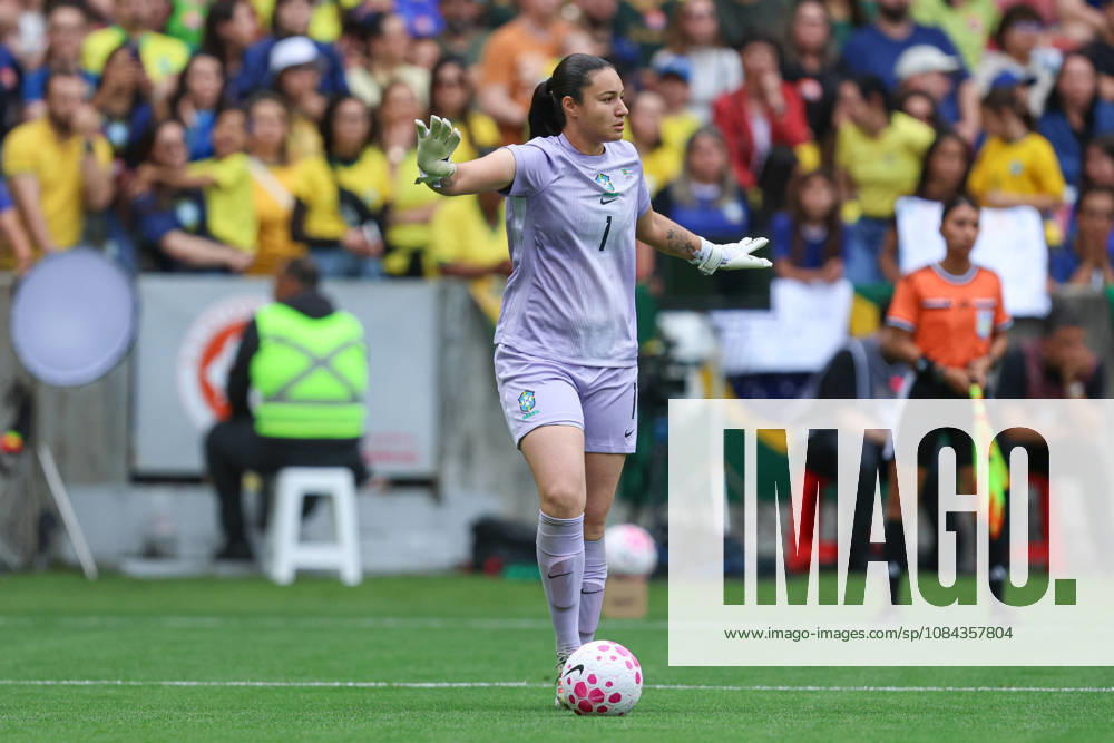 10th October 2026; Beira-Rio Stadium, Porto Alegre, Brazil; Friendlies Women Football, Brazil versus Argentina; Goalkeeper Lorena Silva of Brazil gestures MaxxPeixoto