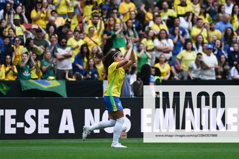 Match between Brazil and Argentina for the women s national team, Nationalteam friendly Ribeiro scores the goal during the match between Brazil and Argentina, valid for the friendly of the women s national team, held at the Beira-Rio stadium, in Porto Alegre this Saturday (10). Porto Alegre Rio Grande do Sul Brasil