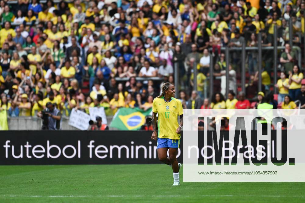 Match between Brazil and Argentina for the women s national team, Nationalteam friendly Geyse scores the goal during the match between Brazil and Argentina, valid for the Women s National Team friendly, held at the Beira-Rio stadium, in Porto Alegre this Saturday (10). Porto Alegre Rio Grande do Sul Brasil
