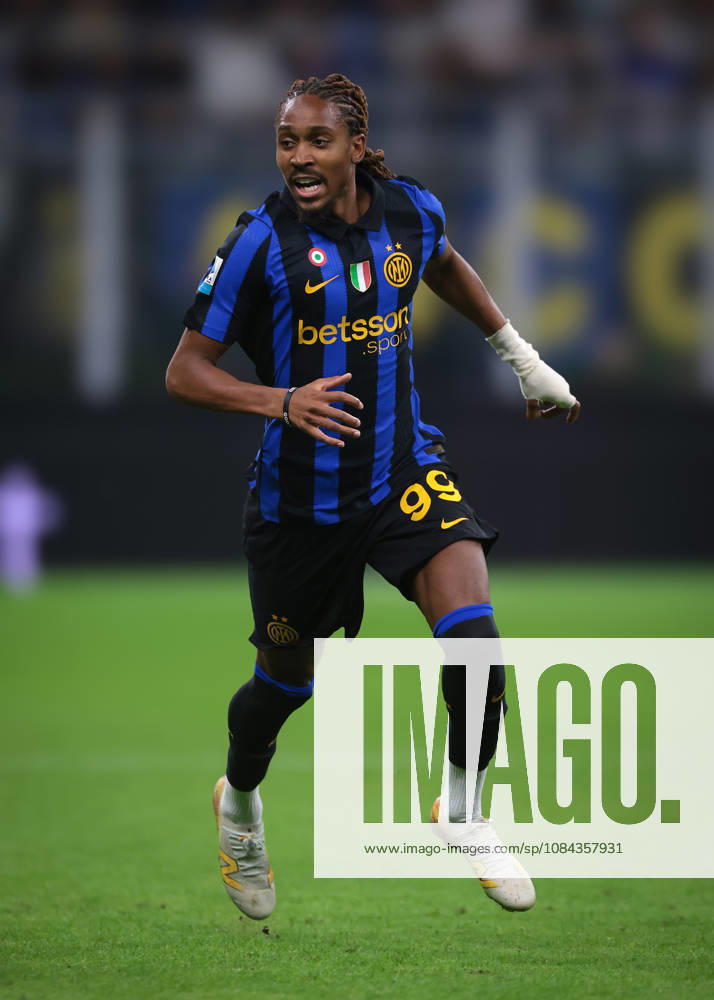 FC Internazionale v Parma Calcio 1913 - Serie A - Season 2026-2027 Milan, Italy, 10th October 2026. Djed Spence of FC Internazionale during the FC Internazionale vs Parma Calcio 1913 Serie A match at Giuseppe Meazza, Milan. Picture credit should read: Jonathan Moscrop Milan Stadio Giuseppe Meazza Italy