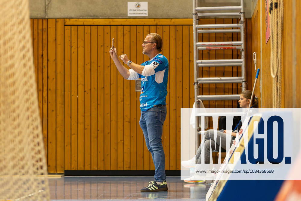 Handball Women 2026–2027 Season 2nd Bundesliga Matchday 5 SV Todesfelde vs. HSV Solingen Gräfrath 76 October 10, 2026 Dirk Grabowski, Team Manager, SV Todesfelde, Bad Schwartau, Ludwig Jahn Hall, Schleswig-Holstein, Germany