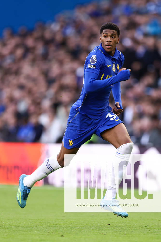 Chelsea gegen Bournemouth, 10. Oktober 2026, London, Premier League, Fußball, Chelsea gegen Bournemouth, Josh Acheampong von Chelsea, Foto: Jacques Feeney, Offside, London, Großbritannien