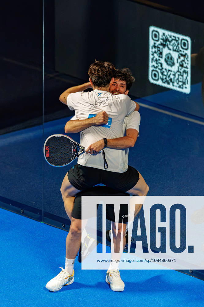 DÜSSELDORF, GERMANY - 11 OCTOBER 2026: Image shows the victory celebration of Jon Sanz (ESP) and Franco Stupaczuk (ARG) during CUPRA Germany Premier Padel P2 2026 Day 7: Semifinals at CASTELLO Düsseldorf on 11 10 2026 in Düsseldorf, Germany. Germany