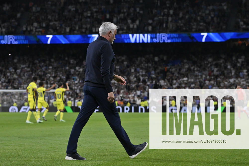JOSE MOURINHO heach coach of Real Madrid CF celebrates the goal with his teammates, even though it was later disallowed during the match on Matchday 8 of the 2026-27 National League First Division Championship between REAL MADRID C.F. and VILLARREAL CF, played at the Bernabeu Stadium on October 10, 2026, in Madrid, Spain. Madrid Spain - ZUMAc312 20261010_zsp_c312_250