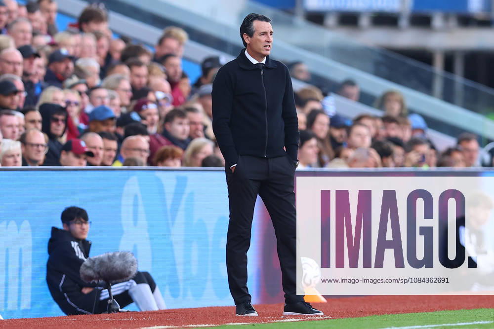 Aston Villa v Brentford, Premier League Aston Villa manager Unai Emery during the Aston Villa v Brentford Premier League match at Villa Park, Birmingham, England on 10 October 2026 Credit: Ryan Crockett Every Second Media Editorial use only. All images are copyright Every Second Media Limited. No images may be reproduced without prior permission. All rights reserved. Premier League and Football League images are subject to licensing agreements with Football DataCo Limited. see https: www.football-dataco.com
