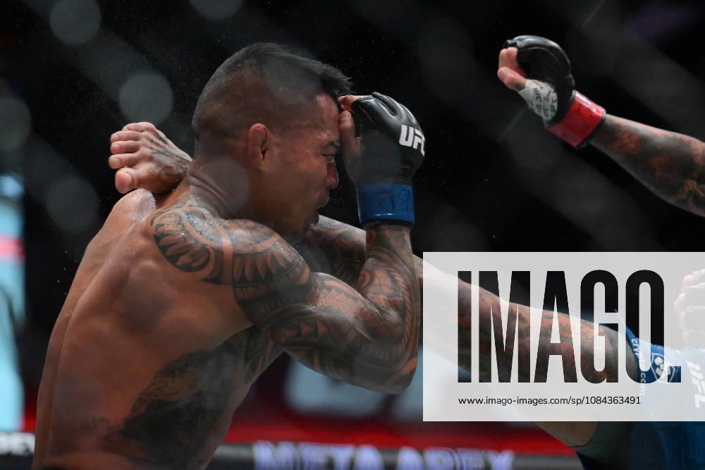 ANDRE FILI defeats KAI KAMAKA III by KO, Round 2, :22 during UFC Fight Night night the Meta APEX in Las Vegas. Las Vegas USA - ZUMAo117 20261010_zsp_o117_002
