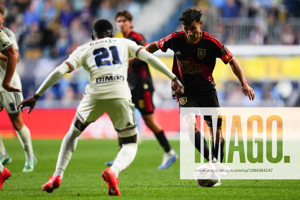 Real Salt Lake Midfielder Noel Caliskan (92) controls the ball during the second half of an MLS, Fussball Herren, USA match against the Philadelphia Union at Subaru Park in Chester, Pennsylvania. CSM Chester United States of America - ZUMAc04_ 20261010_zma_c04_302