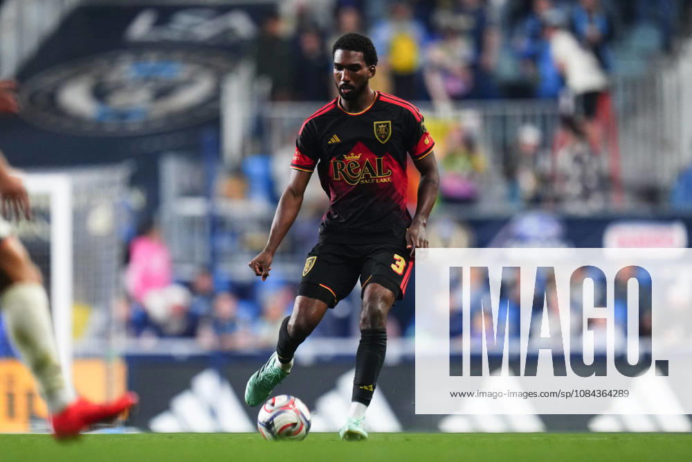 Real Salt Lake Defender Kobi Henry (3) controls the ball during the second half of an MLS, Fussball Herren, USA match against the Philadelphia Union at Subaru Park in Chester, Pennsylvania. CSM MLS 2026: Union Vs Salt Lake OCT 10 - ZUMAc04_ 20261010_zma_c04_327