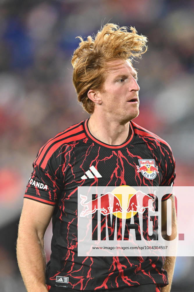 Harrison, New Jersey United States of America. 10 Oct, 2026. New York Red Bulls defender TIM PARKER (26) in action at Sports Illustrated Stadium New York defeats San Diego 4 to 1. Credit: , Jr. Zuma Press Harrison United States of America - ZUMAa301 20261010_aaf_a301_021